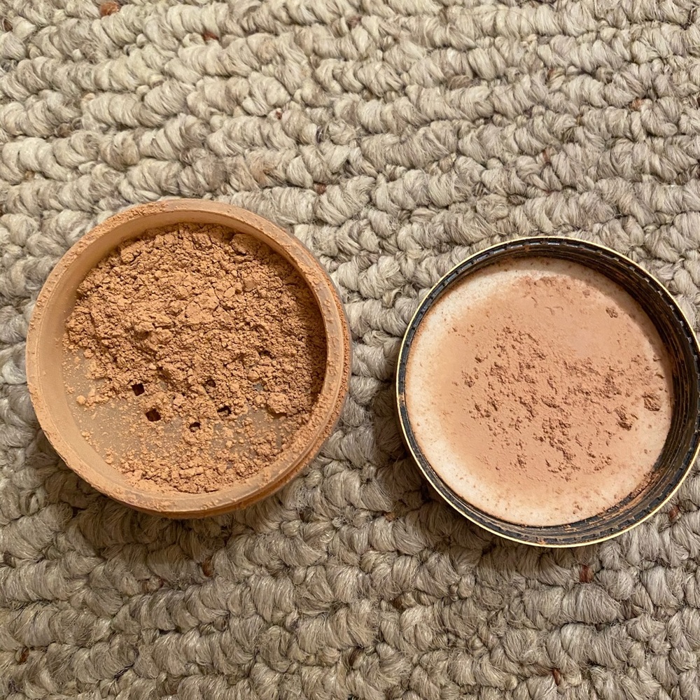 Jane Iredale Amazing Base Foundation in Suntan